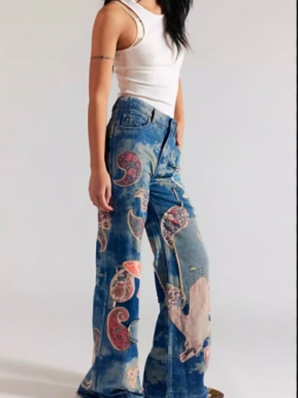 Free People - We The Free "Flying High Patched" Jeans - Wmns sz 24 NWT